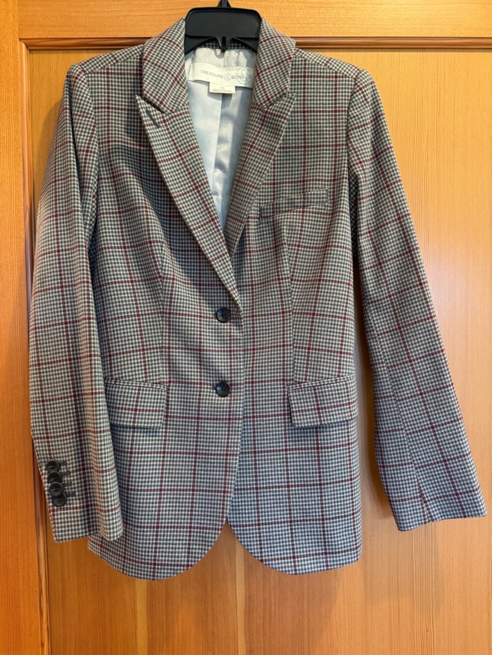 Treasure & Bond Gray Blazer with Red Windowpane Plaid